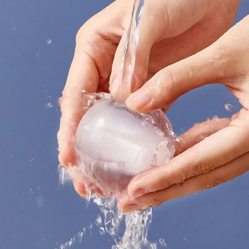 Clothes fluff removal roller ball